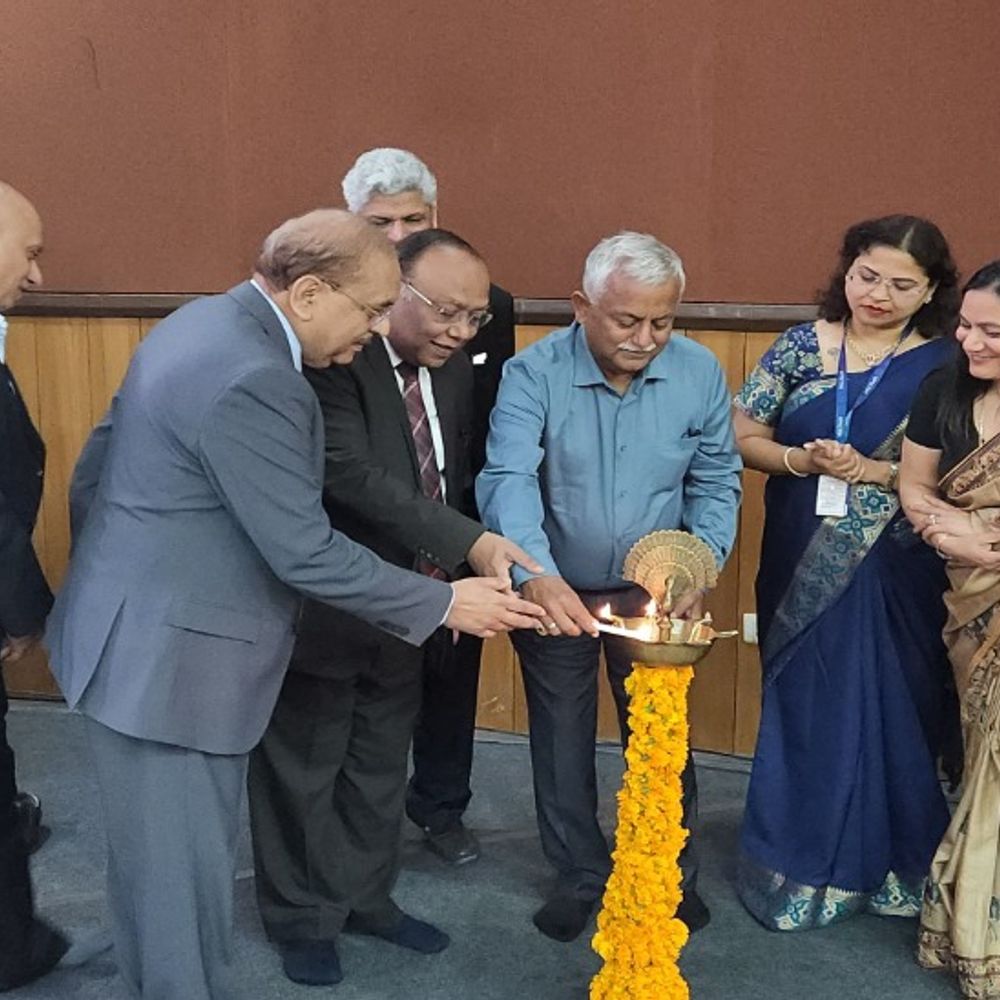 SGPGI- सलोनी हार्ट सेंटर को मिले एक करोड़ के उपकरण:हदय रोग से पीड़ित बच्चों की होगी बेहतर देखभाल, HCL फाउंडेशन ने किया डोनेट