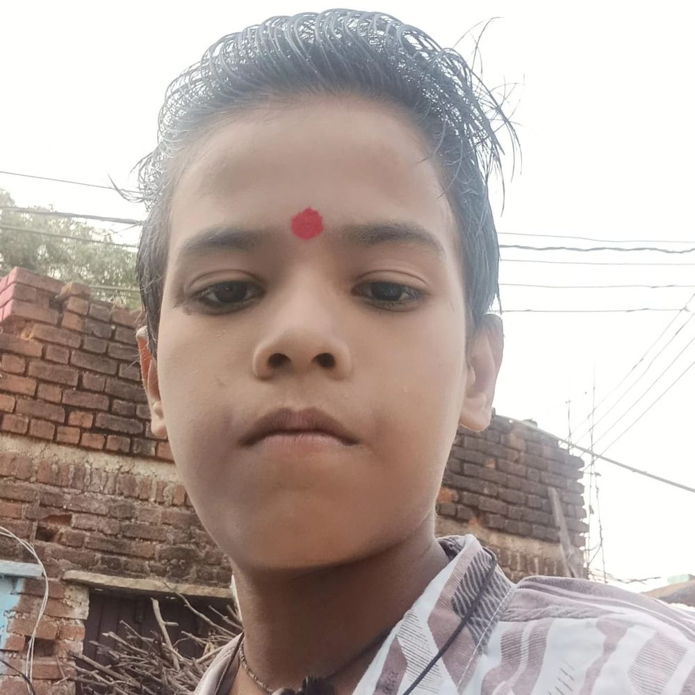 झांसी में जन्मदिन पर कुएं में मिला छात्र का शव:आठ दिन से गायब था 12 साल का अर्पण, परिजनों के हंगामें के बाद गांव में पुलिस तैनात