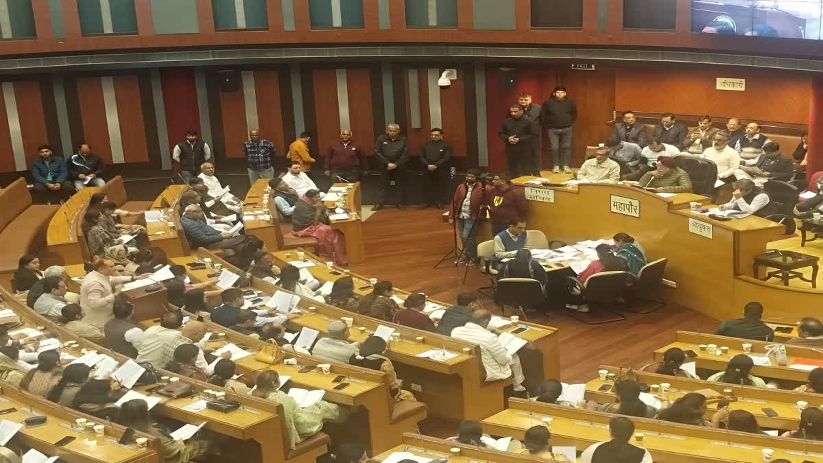 MCD Budget 2026: 17,583 करोड़ का बजट पेश, अस्पताल- सफाई पर मेन फोकस, कर्मचारियों के लिए हुए ये बड़े ऐलान