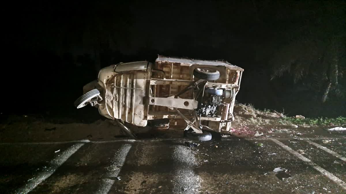 काशीपुर के किन्नी खेड़ा रोड पर भीषण सड़क हादसा, कार और टेंपो की जोरदार भिड़ंत, 5 लोग गंभीर घायल