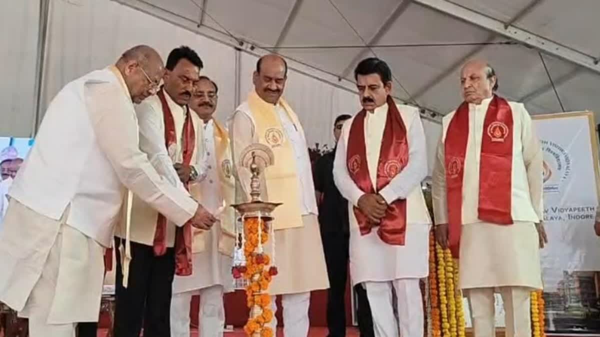 लोकसभा अध्यक्ष ओम बिरला ने बताया- ग्लोबल चैलेंज का सामना भारत का युवा कैसे करेगा