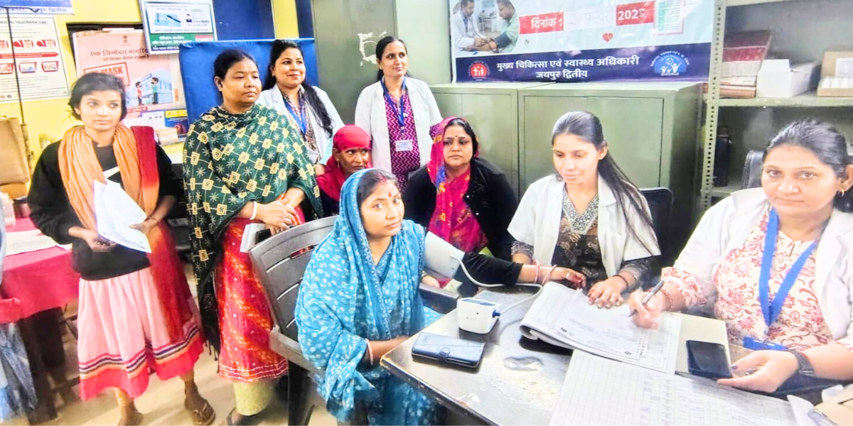 प्रधानमंत्री सुरक्षित मातृत्व अभियान का आयोजन : गर्भवती महिलाओं के स्वास्थ्य की हुई जाच, मिला उपचार