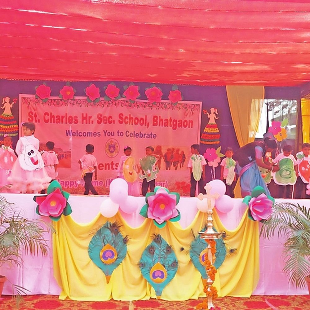 वार्षिक उत्सव व पैरेंट्स डे पर बच्चों ने दी प्रस्तुति