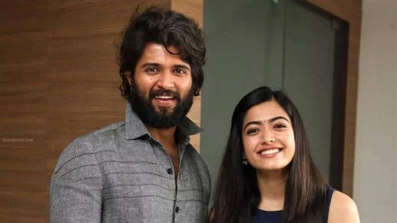 Rashmika Mandanna-Vijay Deverakonda Wedding: मेहमानों के लिए 'नो-फोन पॉलिसी' और सख्त प्राइवेसी नियम; जानें उदयपुर में होने वाले विवाह की पूरी डिटेल