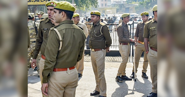 बरेली में स्पा सेंटर में घुसकर रंगदारी मांगा पड़ा भारी! हिंदू संगठन के नेताओं पर FIR