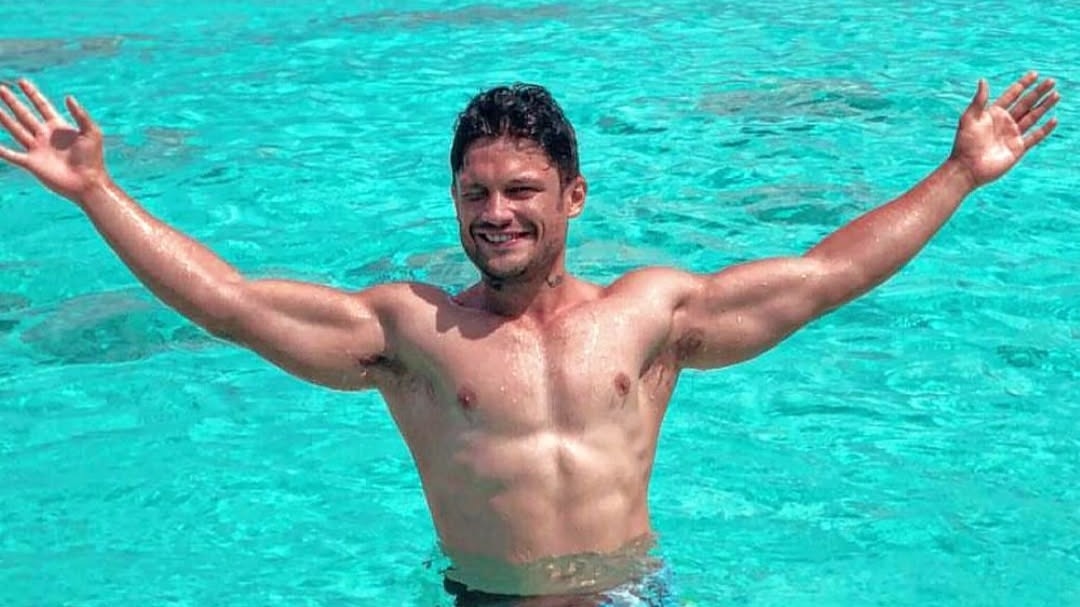 देश छोड़ US में बसा एक्टर, गुजारे के लिए चलाई टैक्सी-बना गार्ड, सुनाई आपबीती