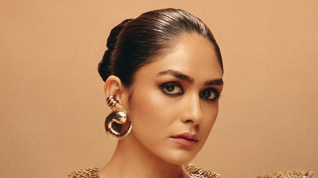 Actrss Mrunal Thakur ने अपनी शादी पर तोड़ी चुप्पी!