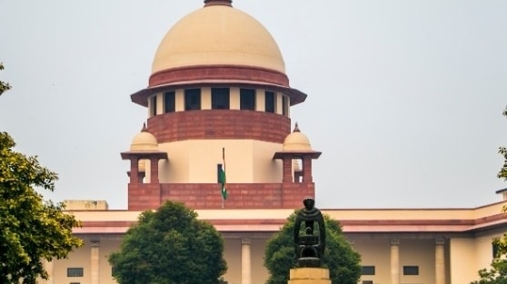 चुनावी खर्च पर लगाम की मांग, SC ने केंद्र और चुनाव आयोग से मांगा जवाब