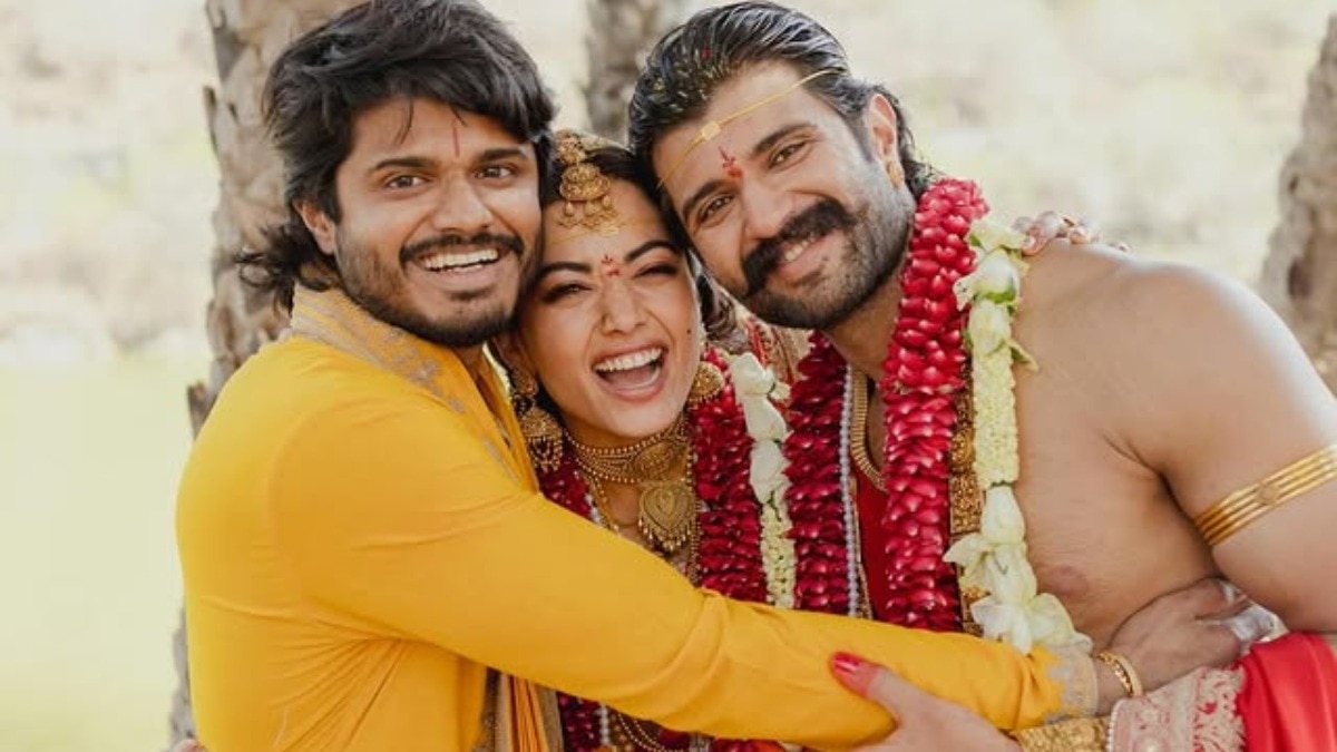 रश्मिका-विजय की लव स्टोरी के गवाह थे आनंद, शादी के बाद भाई ने खोली पोल