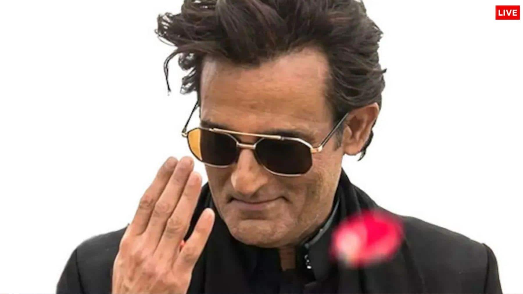 Dhurandhar:अक्षय खन्ना नहीं पहले इस एक्टर को ऑफर हुआ था रहमान डकैत का किरदार, खुद के पैर पर मारी कुल्हाड़ी!