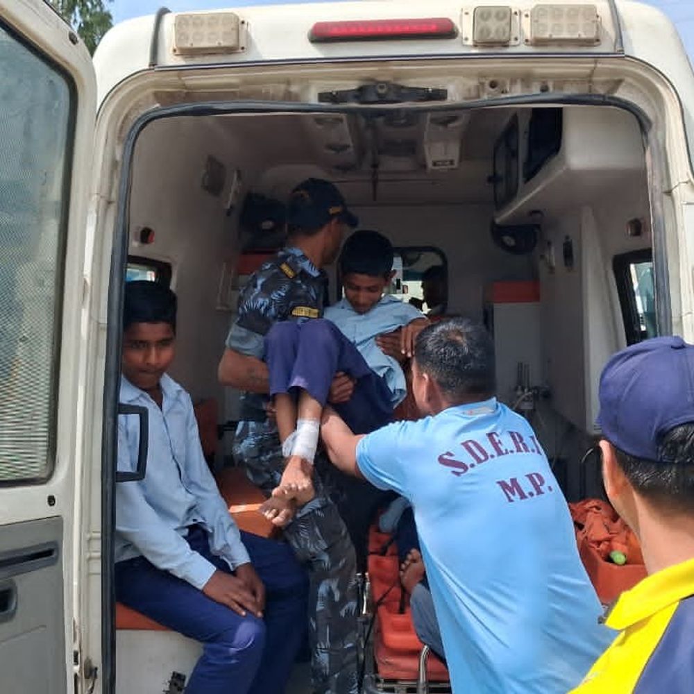 भगदड़ से पहले तैयारी, बिलावली शिव मंदिर में आपदा मॉकड्रिल:भगदड़ की स्थिति में राहत–बचाव का प्रदर्शन, 110 से अधिक प्रतिभागियों ने लिया हिस्सा