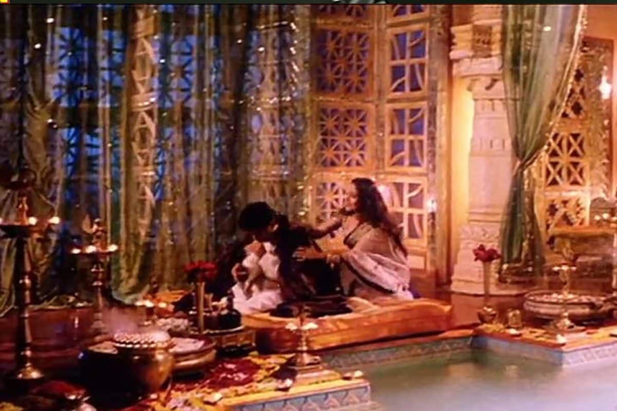 आलीशान सेट और महिलाओं का दबदबा, संजय लीला भंसाली की फिल्मों में दिखते हैं 2 खास फैक्टर्स, ये है असली वजह