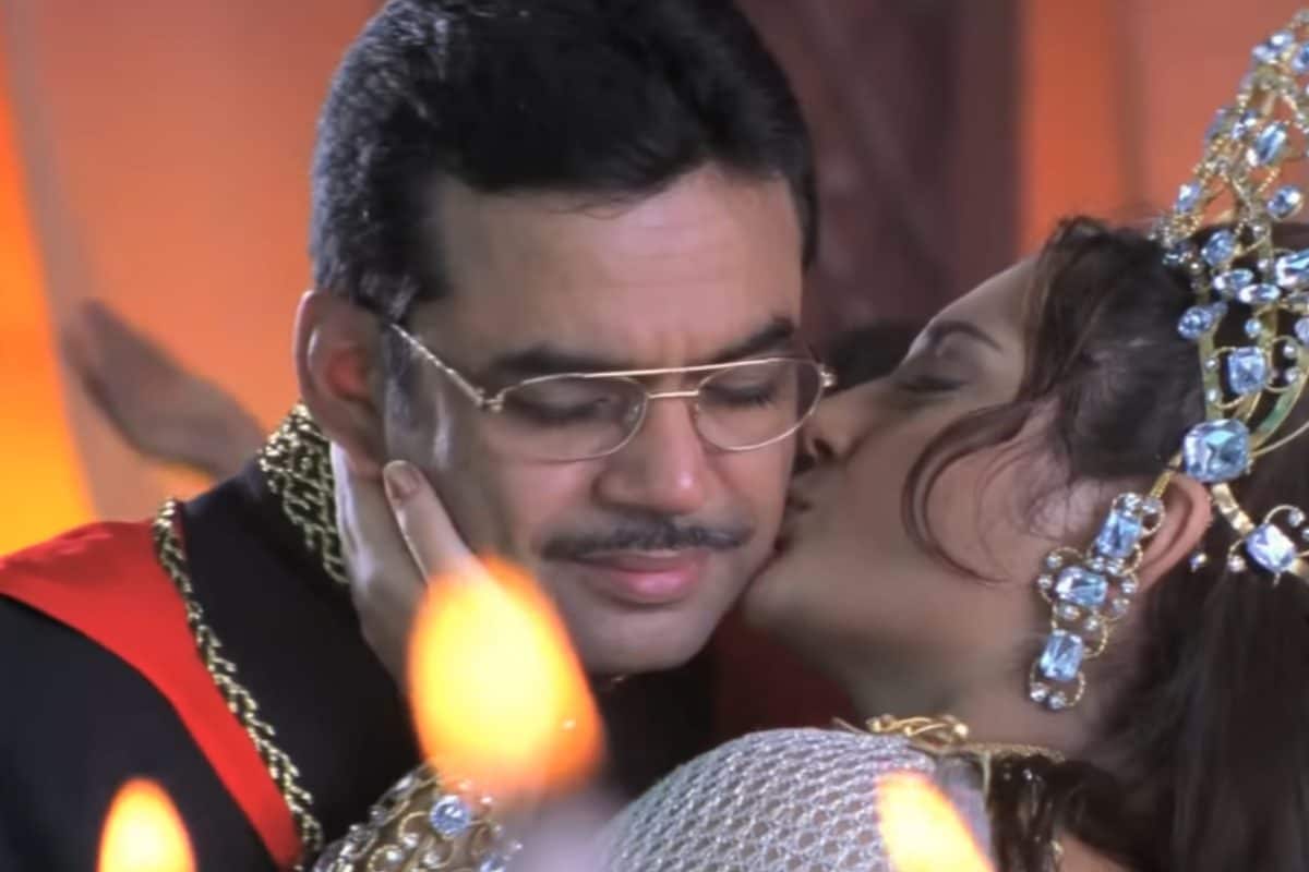 साधना सरगम-शान का गाना, नदीम-श्रवण का रोमांटिक म्युजिक, शादीशुदा परेश रावल कम उम्र की लड़की से करते हैं रोमांस