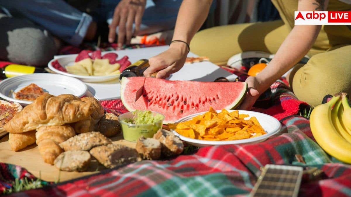 Foods To Avoid At Iftar: इफ्तारी में गलती से भी नहीं खानी चाहिए ये चीजें, वरना खराब हो जाएगी तबीयत