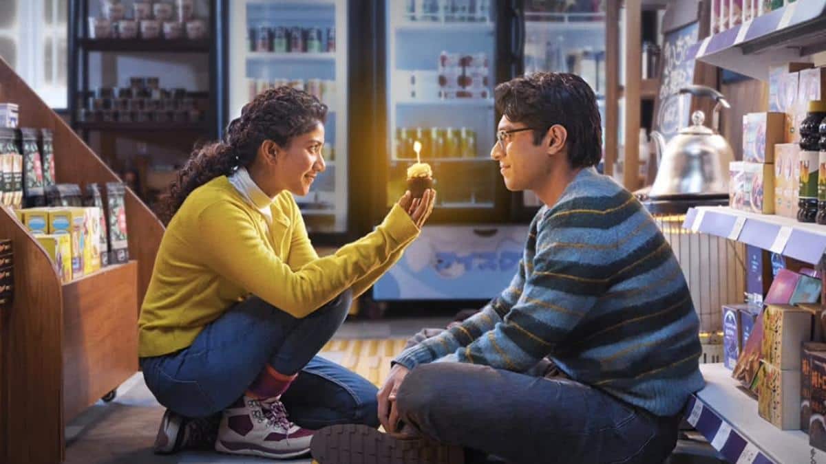 वैलेंटाइन डे पर आमिर खान प्रोडक्शंस का तोहफा: ‘एक दिन’ का पोस्टर रिलीज, जुनैद खान और साई पल्लवी आए साथ नजर