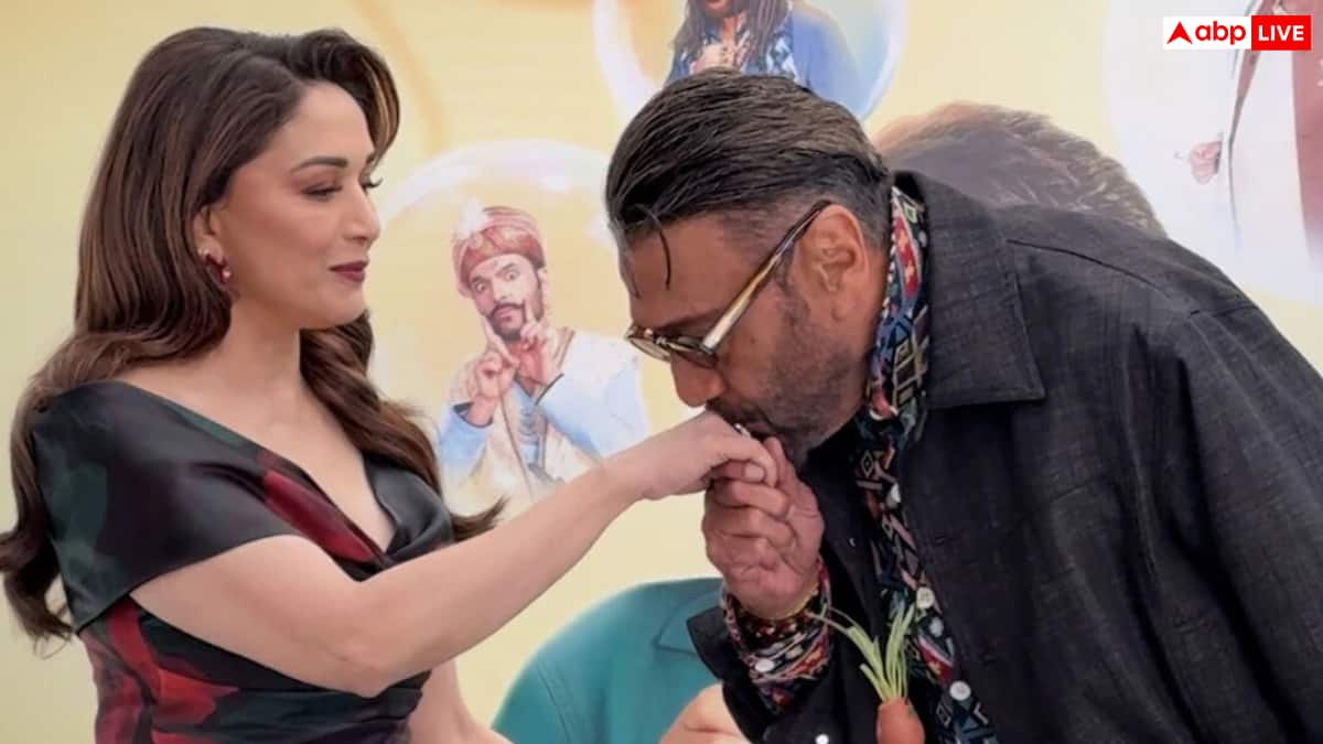 माधुरी दीक्षित संग रोमांटिक सीन्स करने में जैकी श्रॉफ को आती थी शर्म, बोले- उनकी आंखों में देखना मुश्किल था