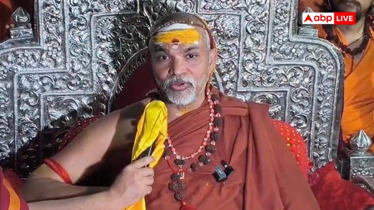 यूपी में शंकराचार्य बनाम सरकार! ममता बनर्जी की तारीफ कर योगी सरकार के खिलाफ लखनऊ कूच की तैयारी