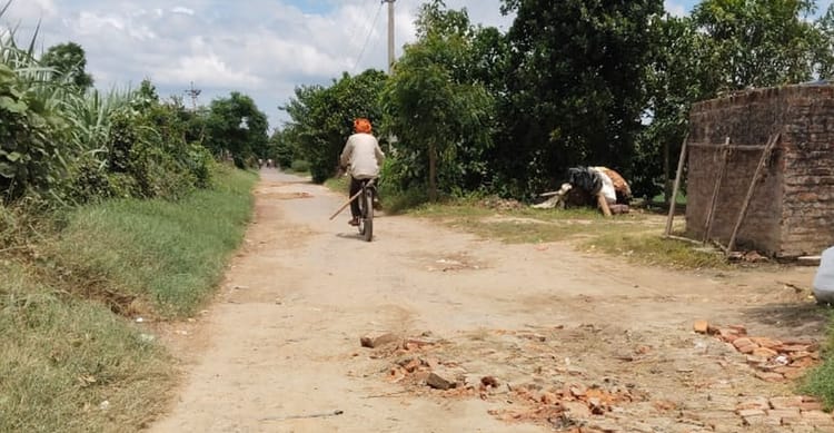 Balrampur News: थारू बहुल गांवों की सात सड़कों का होगा कायाकल्प