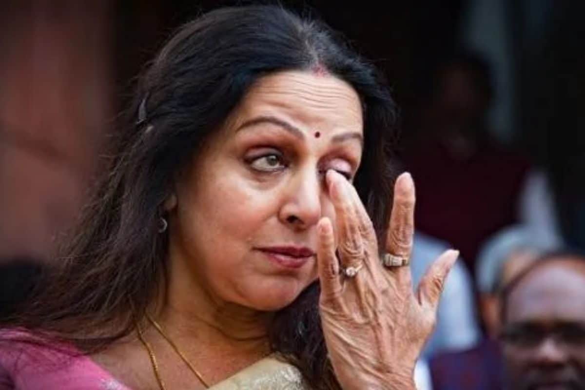 'क्या वाकई वो चले गए?', धर्मेंद्र के बिना अधूरी हैं हेमा मालिनी, हर मिनट आता है ख्याल, पूछ बैठीं- फिर कब मिलोगे?