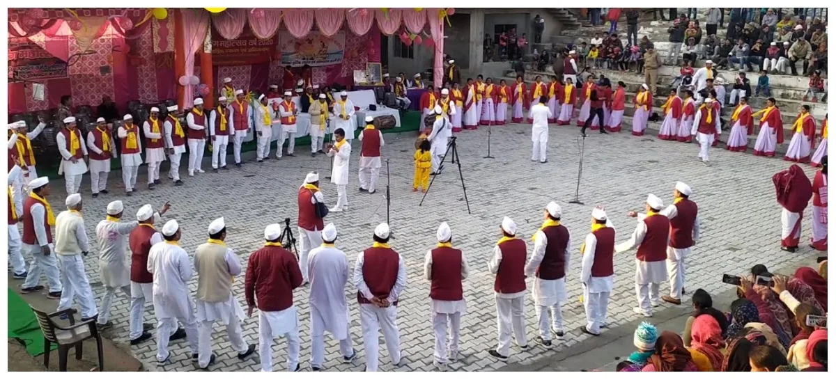 Kumaoni Holi: 1500 साल पुरानी सांस्कृतिक विरासत है कुमाउंनी होली, चीर बंधन और चीर हरण है विशेष