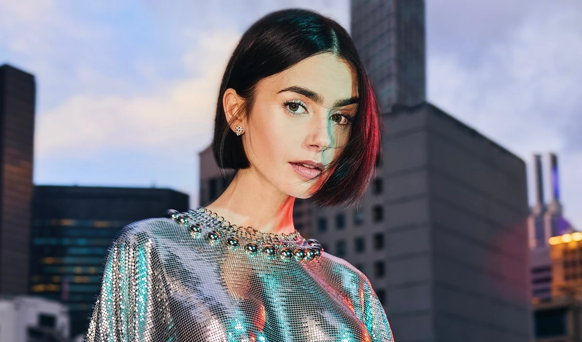 Emily in Paris से Breakfast at Tiffany तक, Lily Collins निभाएंगी महान अभिनेत्री Audrey Hepburn का किरदार