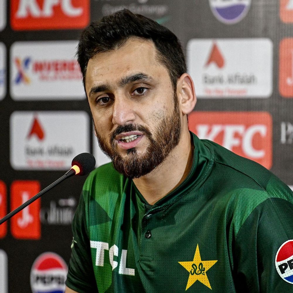 हैंडशेक पर आगा बोले- इसका जवाब कल मिलेगा:उस्मान का एक्शन दो बार क्लियर हो चुका, कोलंबो में रविवार को भारत से मुकाबला