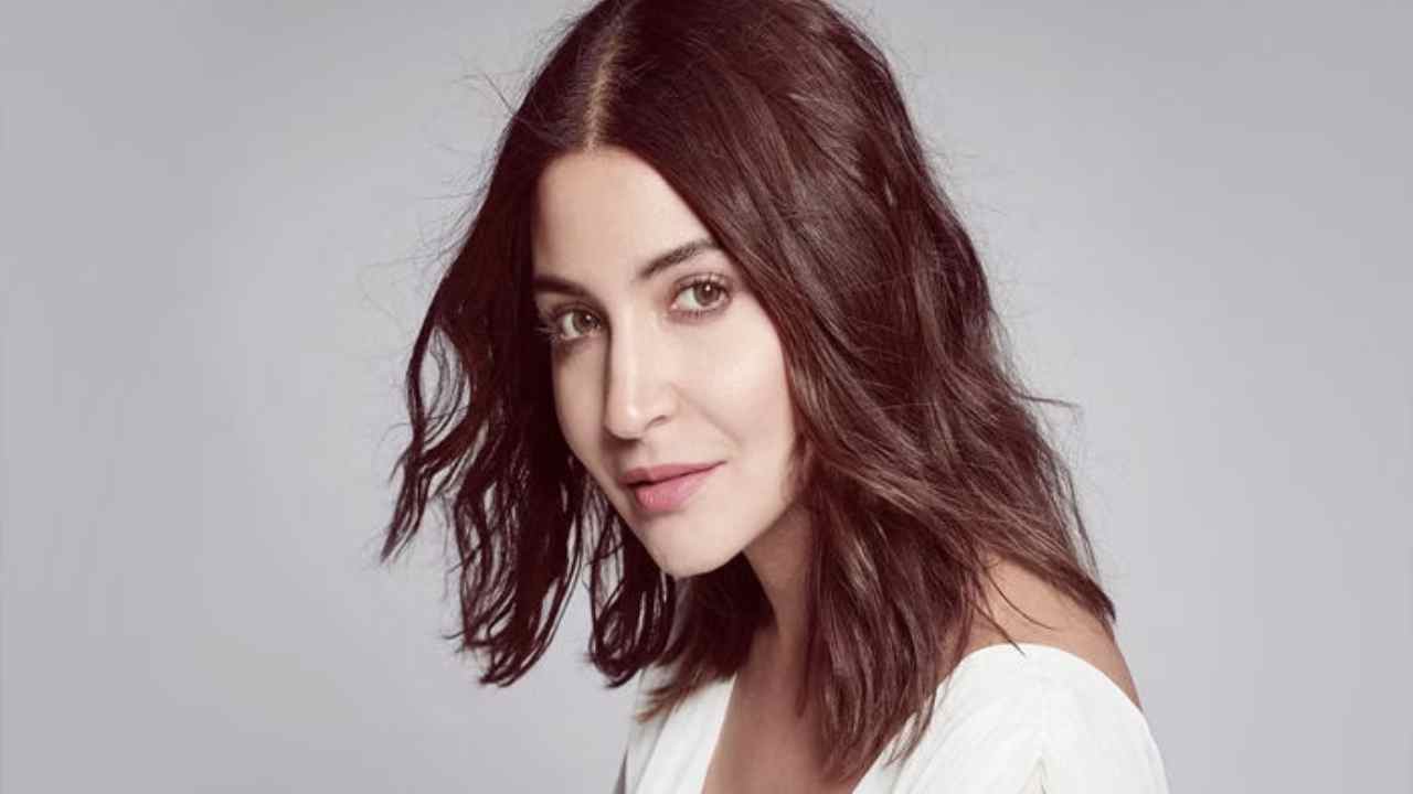 टी20 वर्ल्ड कप में पाकिस्तान पर शानदार जीत के बाद मुंबई लौटे विराट-अनुष्का