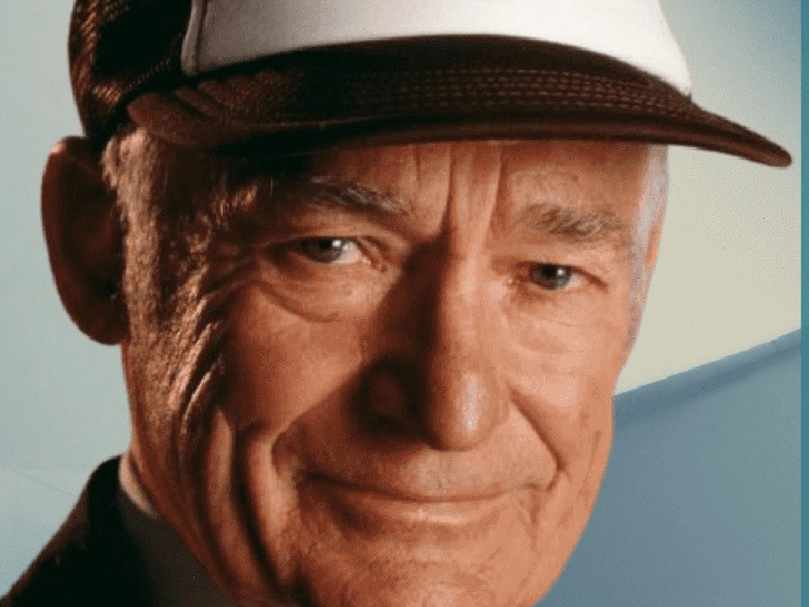 अमेजन अब सबसे बड़ी कंपनी:10 साल में पहली बार पिछड़ी वॉलमार्ट, आय के पैमाने पर टेक सपोर्टेड कंपनी आगे निकली