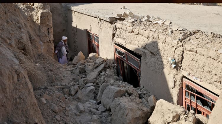 Pakistan Airstrike: अफगानिस्तान पर पाकिस्तान का हवाई हमला, दावा- TTP के सात आतंकी ठिकानों को बनाया निशाना