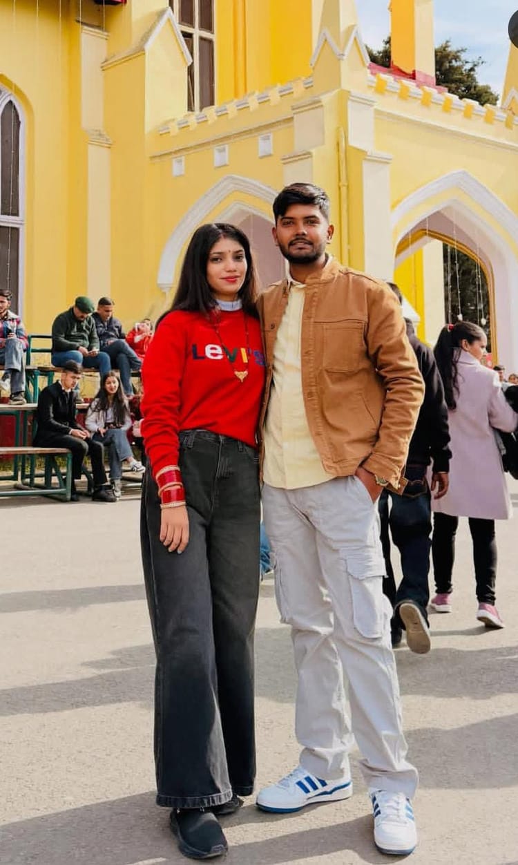 Agra News: इकरार, इजहार और उपहार के साथ आज मनाएंगे वेलेंटाइन-डे