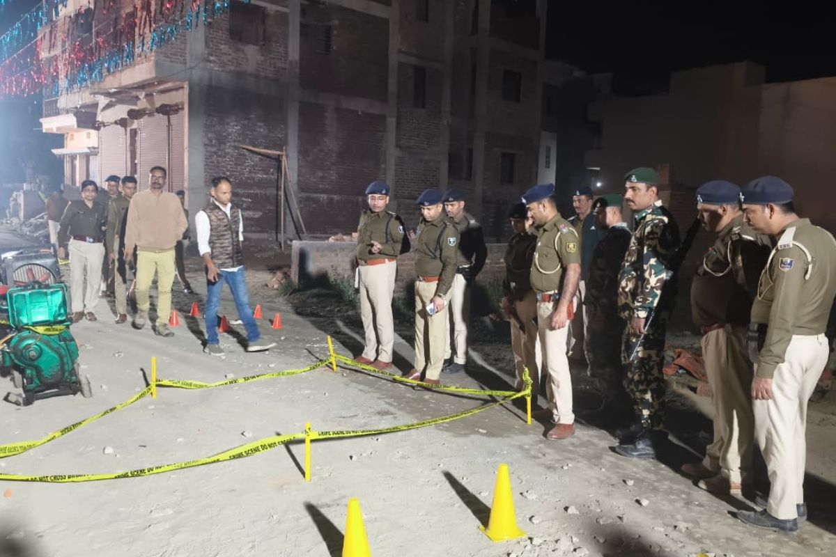 बिहार में रिसेप्शन पार्टी में 27-28 राउंड फायरिंग, दो भाईयों का बेरहमी से मर्डर, शर्ट-पैंट तक खुलवाए