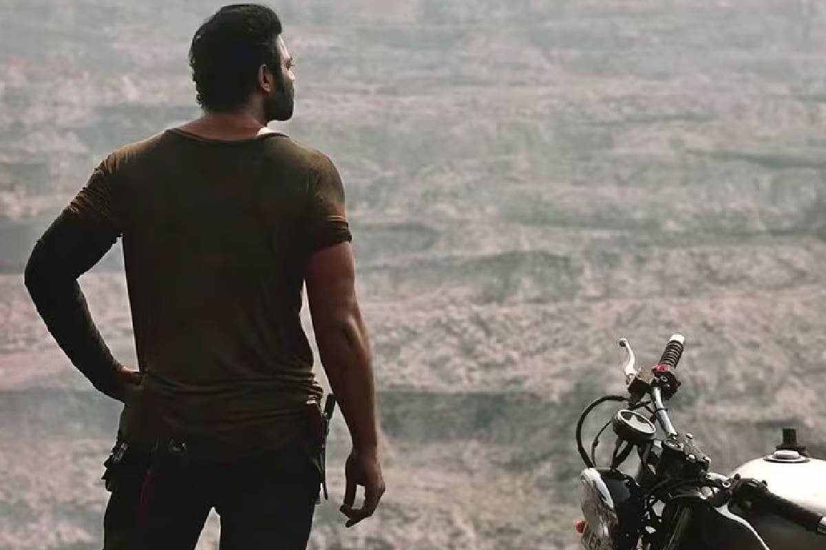 270 करोड़ के बजट में बनी ये ब्लॉकबस्टर, 700 करोड़ की थी बंपर कमाई, OTT पर 365 दिन से टॉप पर बनी है एक्शन फिल्म