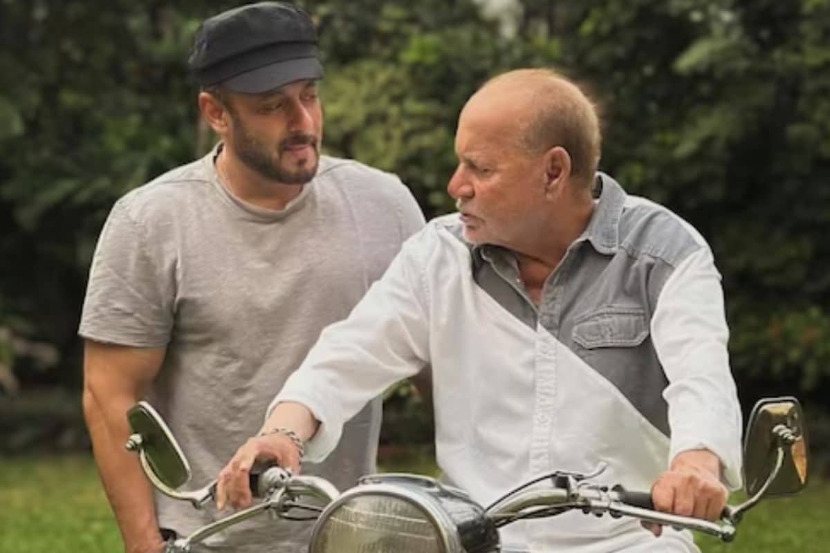 8 दिनों से अस्पताल में हैं सलीम खान, सर्जरी के बाद कैसी है तबीयत? सलमान खान की को-स्टार ने दिया हेल्थ अपडेट