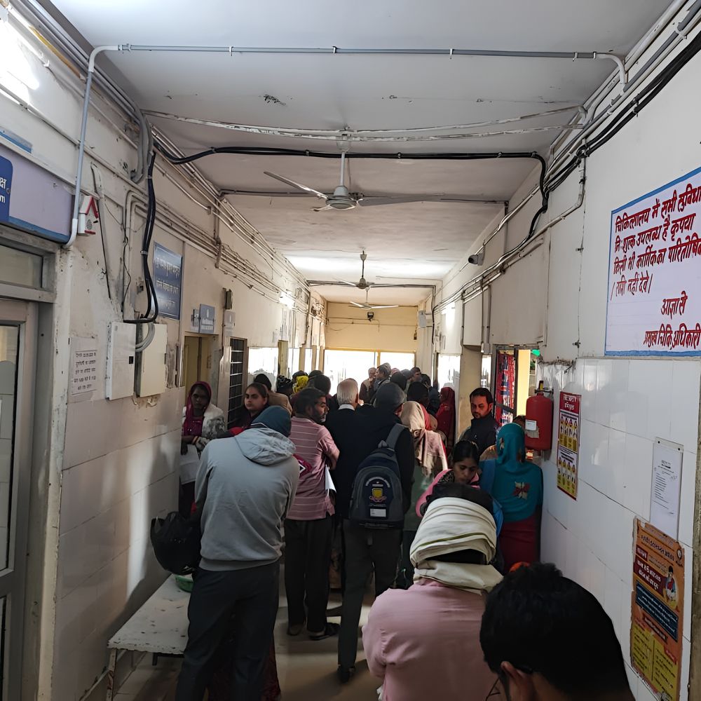 सेटेलाइट अस्पताल में मरीज बढ़ने से जगह कम, सामुदायिक भवन के उपयोगी की अनुमति मांगी