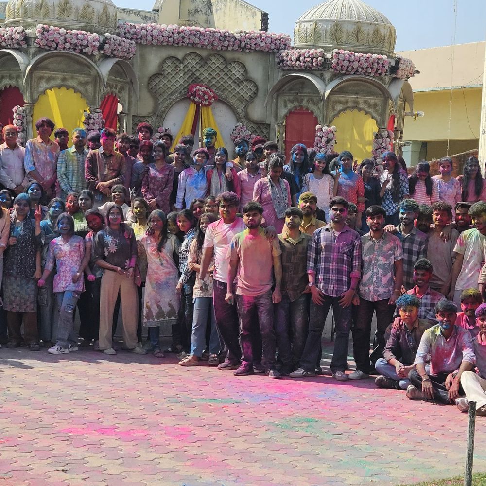 नर्सिंग कॉलेज तिजारा के स्टूडेंट्स ने मनाया फागोत्सव