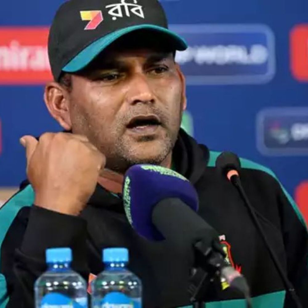 बांग्लादेश असिस्टेंट कोच ने असिफ नजरुल को झूठा कहा:बोले- टी-20 वर्ल्ड कप 2026 बायकॉट पर यू-टर्न लिया; खिलाड़ियों के लिए दर्दनाक फैसला रहा