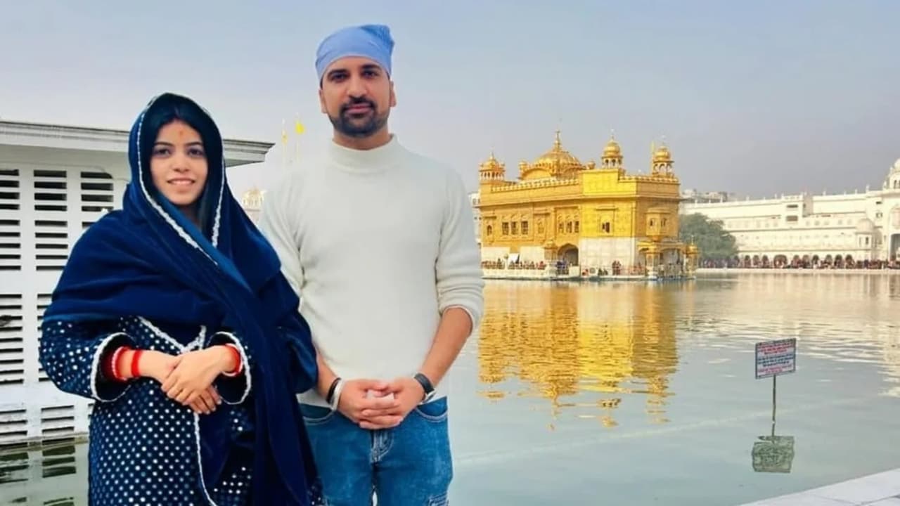 वैलेंटाइन डे डिनर के कुछ घंटे बाद ही काट दिया पत्नी की हत्या: चार्टर्ड अकाउंटेंट का झूठा लूट खेल फेल