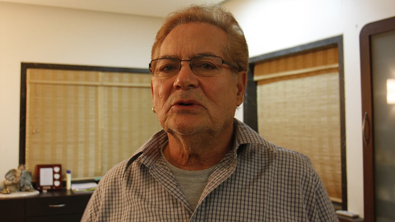Salim Khan latest health update: सलमान खान के पिता वेंटिलेटर पर! इंडस्ट्री में दुआओं का दौर
