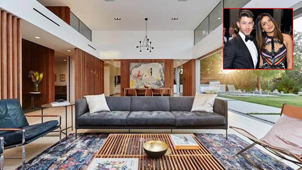 11 बाथरूम है प्रियंका चोपड़ा के 20,000sqft में फैले आलीशान बंगले में, 7 INSIDE PHOTOS