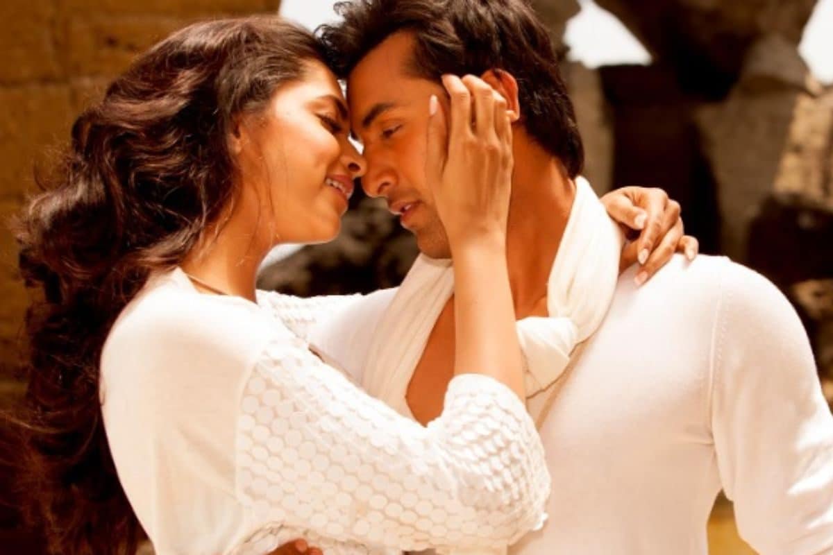 1 हीरो ने 3 हीरोइनों संग किया रोमांस, 18 साल पुरानी फिल्म, जिसने बॉक्स ऑफिस पर दोगुना से भी ज्यादा कमाया मुनाफा