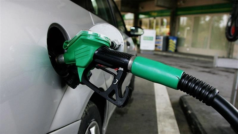 Petrol Price Today, March 6, 2026: पेट्रोल की कीमतों में स्थिरता बरकरार, वैश्विक बाजार में उतार-चढ़ाव के बावजूद भारतीय उपभोक्ताओं को राहत