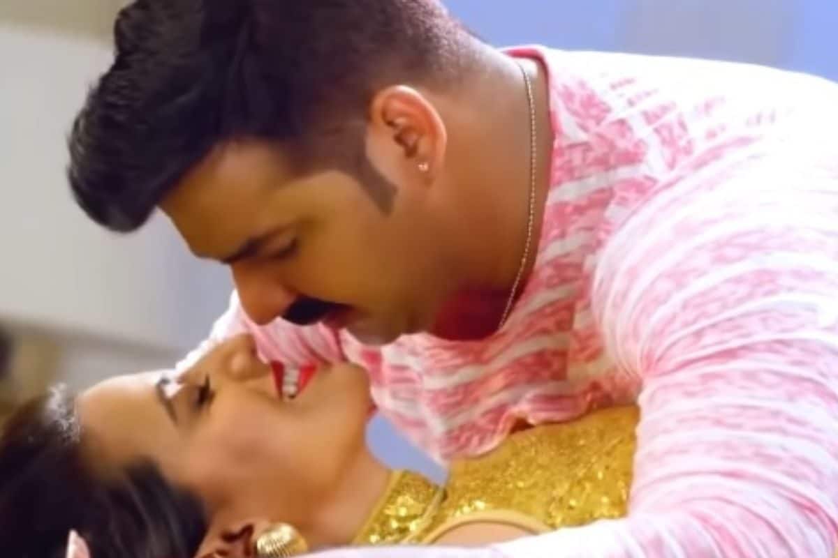 'तनी सा दे दा मजा जी...', अक्षरा सिंह के हुस्न पर फिदा हुए पवन सिंह, जमकर किया रोमांस, सुपरहिट है भोजपुरी गाना