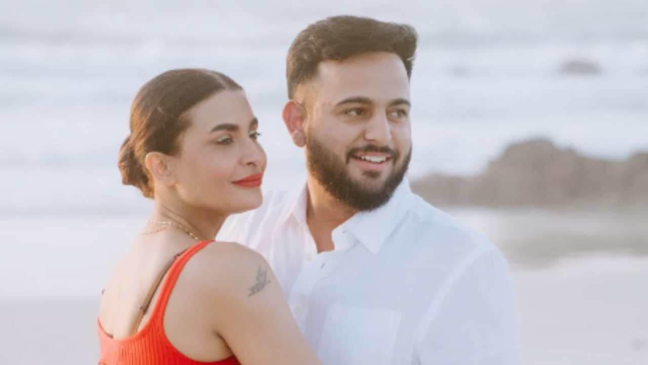 पवित्रा पुनिया ने आखिरकार जसकोमल सिंह संग रिश्ते पर लगाई मुहर, तस्वीर शेयर कर लुटाया मंगेतर पर प्यार