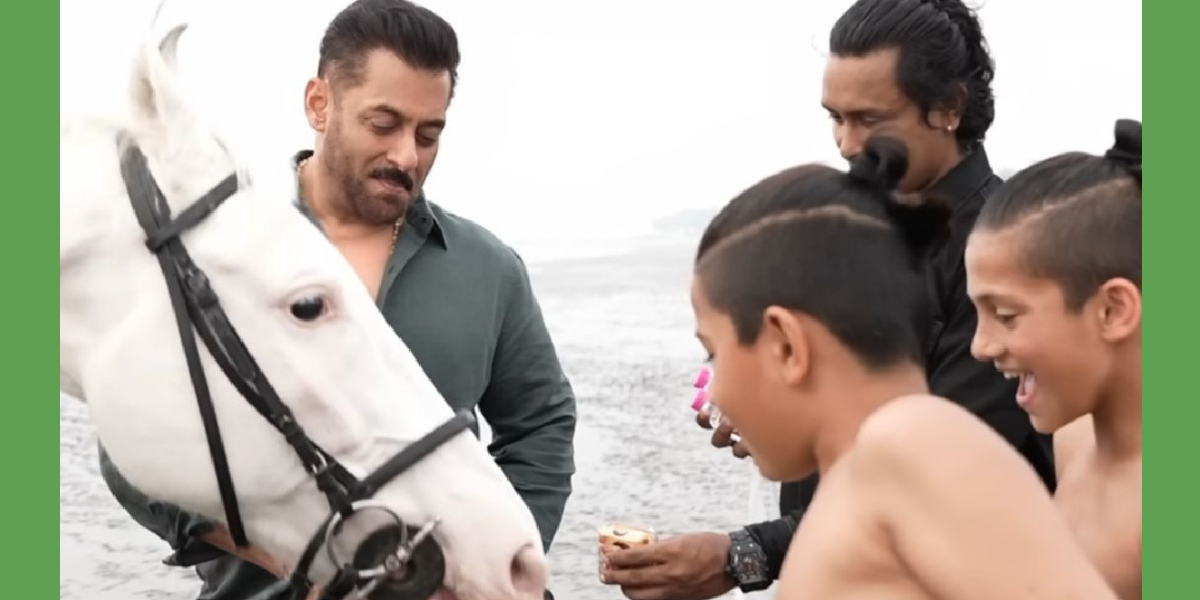 ‘मैं हूँ’ गाने में सलमान खान ने अपने खुद के सफेद घोड़े के साथ की शूटिंग : बीटीएस वीडियो में दिखाई दी दोस्ती और प्यार की झलक, गाना चार्टबस्टर में पहुंचा टॉप पर
