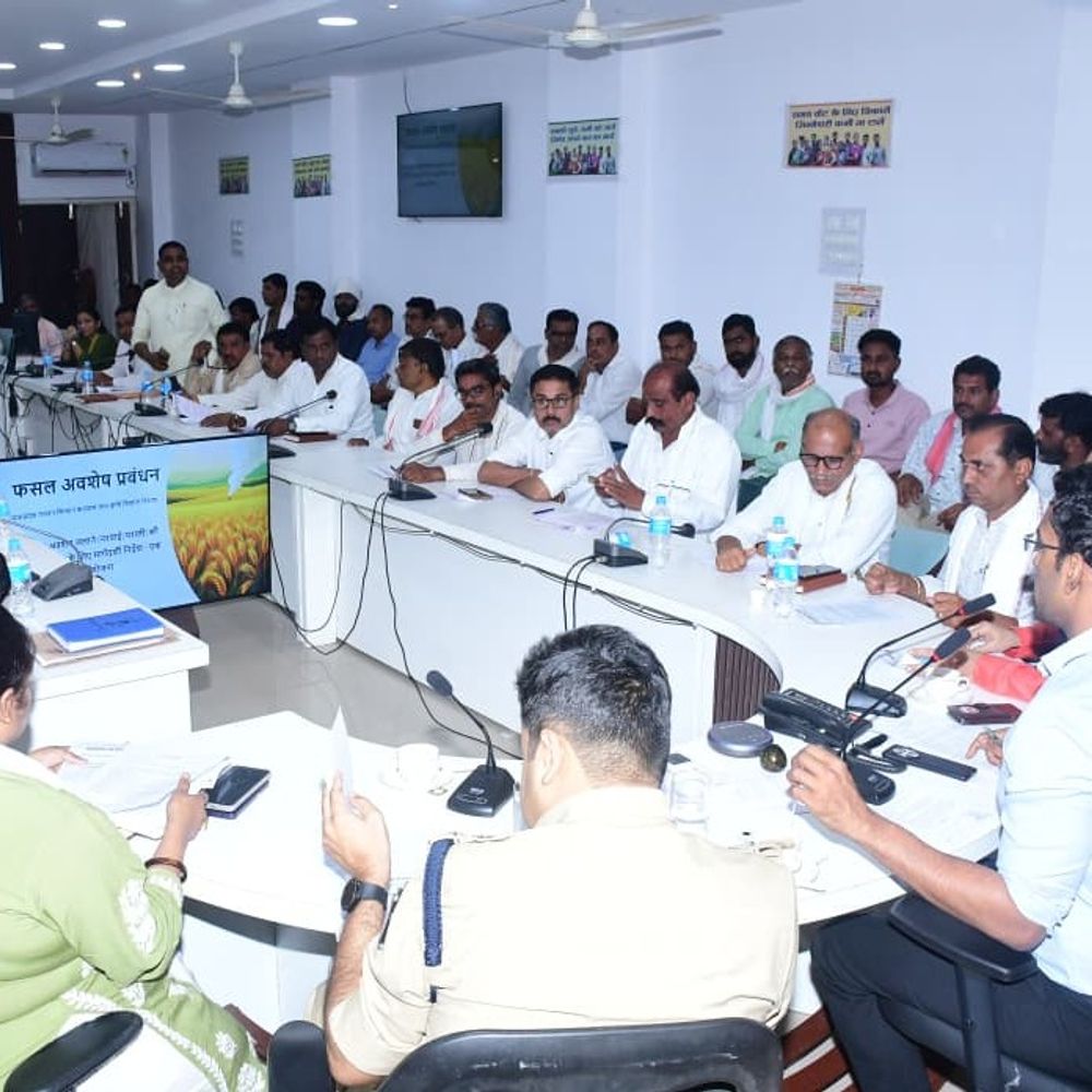 नरवाई जलाने वालों पर सेटेलाइट से होगी निगरानी:जिला स्तरीय समिति ने किसानों से नरवाई नहीं जलाने की अपील की, लगेगा जुर्माना