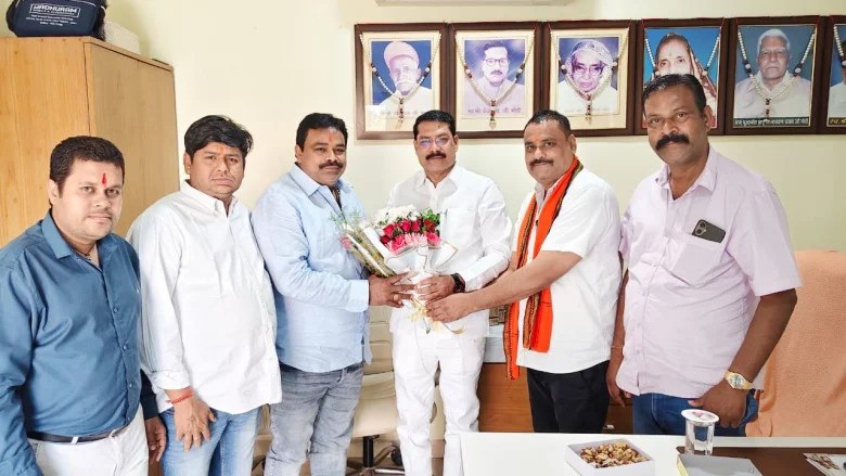 भाजपा व्यापार प्रकोष्ठ के सह संयोजक बनाये गए संजय पाण्डेय