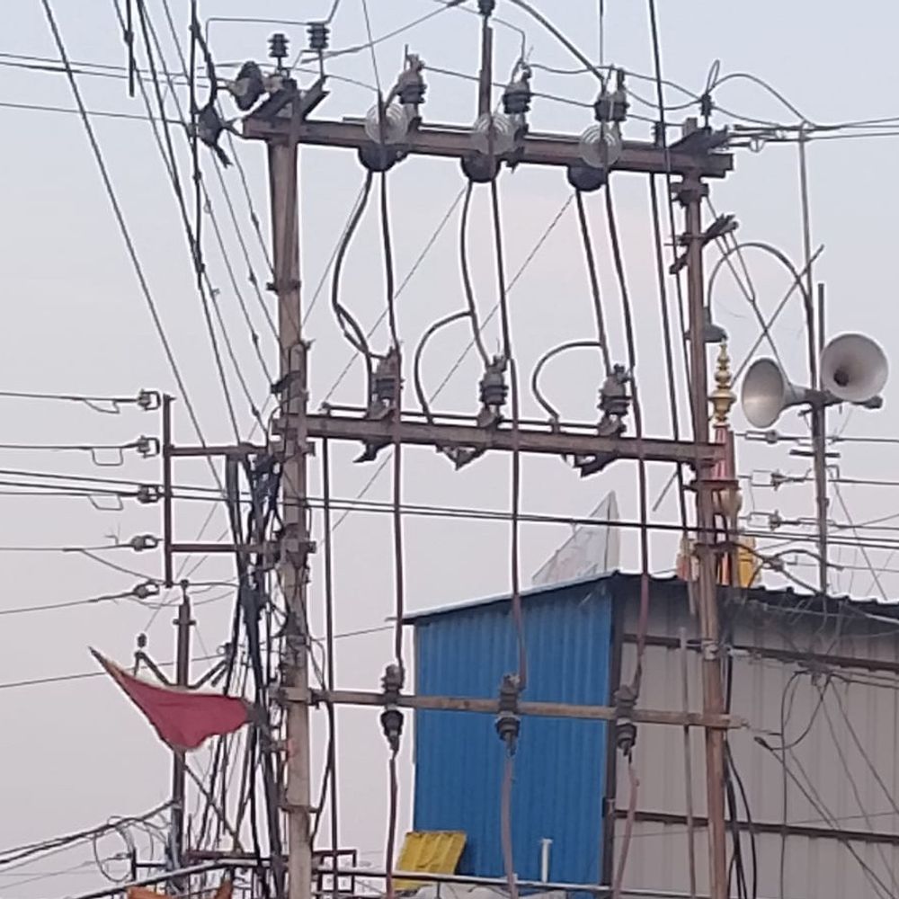 पिपरिया में कल 11 स्थानों पर बिजली बंद रहेगी:सुबह 11 से दोपहर 1 बजे तक नगर पालिका करेगी लाइन शिफ्टिंग कार्य