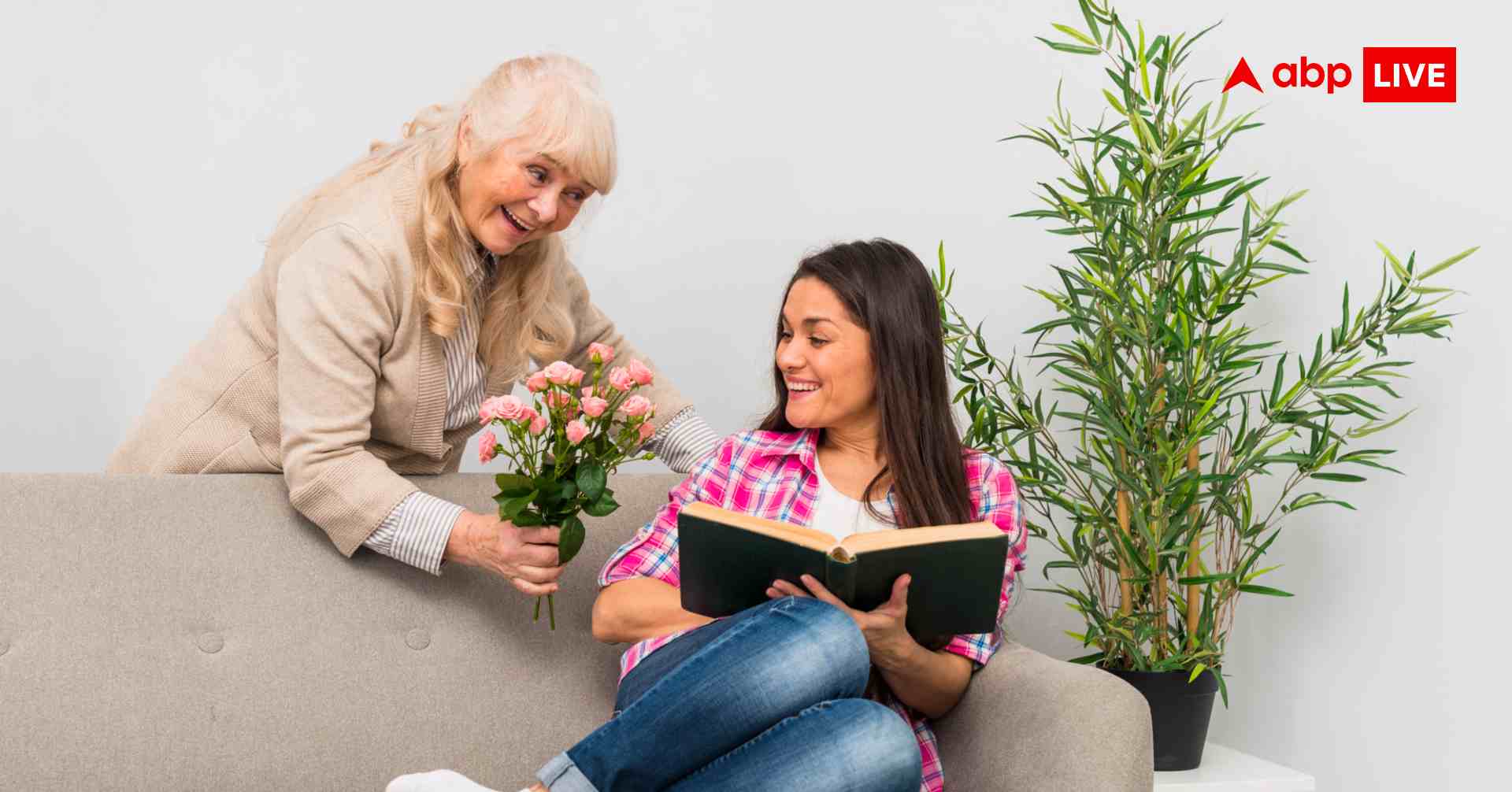 जीवन की हर चुनौती में चमकती हैं नारी शक्ति, इस महिला दिवस पर भेजें ये प्यार भरे संदेश और कोट्स