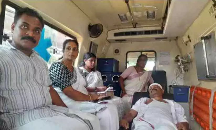 Thuravoor अस्पताल की बिल्डिंग के उद्घाटन समारोह के दौरान झड़प: कई लोग घायल