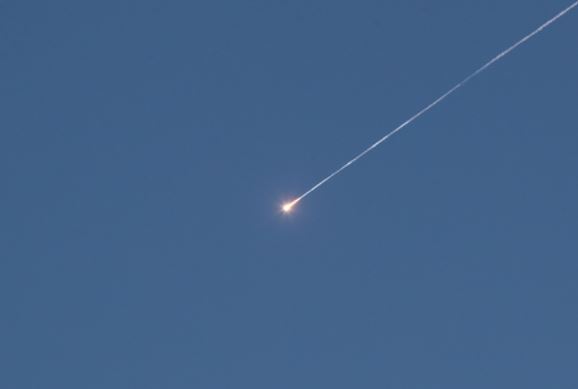 डिमोना- अराद के बाद तेल अवीव और यरूशलम पर ईरान की स्ट्राइक, कई घायल